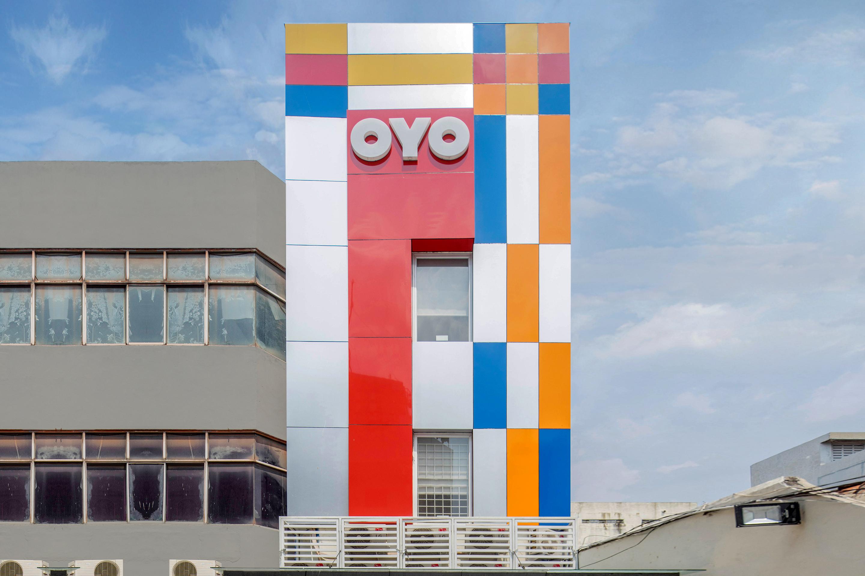 Super Oyo Capital O 1121 Orienchi 2 Hotel Jakarta Buitenkant foto